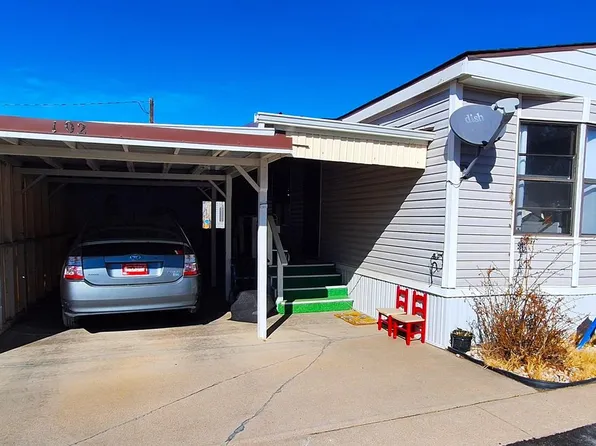 2200 37th St #102, Evans, CO 80620