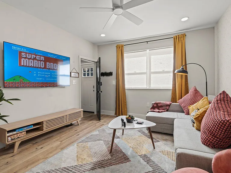 1334 E Passyunk Ave #1 — Photo 5