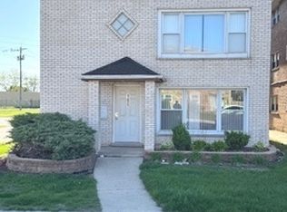 100 Luella Ave, Calumet City, IL 60409