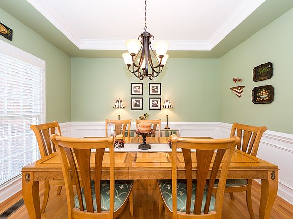 5th image of 8604 Pennington Ct