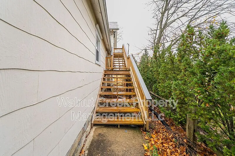 1 bed, 1.0 bath, 700 sqft, $1,100 — Photo 4