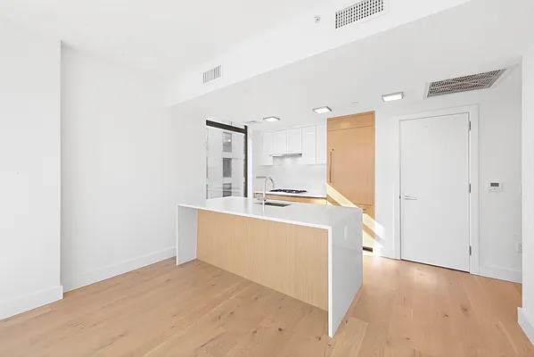 Rented by Compass | media 31