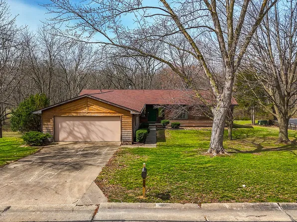 1813 Meadowlark Ln, Mexico, MO 65265