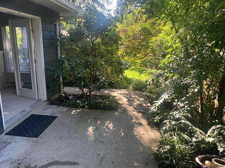 1767 Pierard Rd — Photo 17