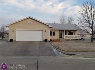 4110 Prairie Ridge Ln, Grand Island, NE 68803
