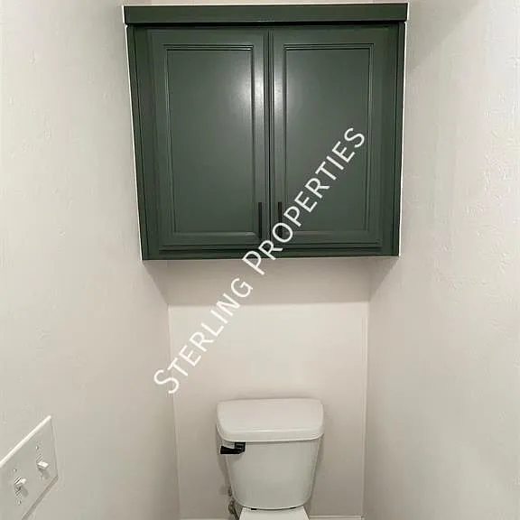 10505 N West 33rd St — Photo 22