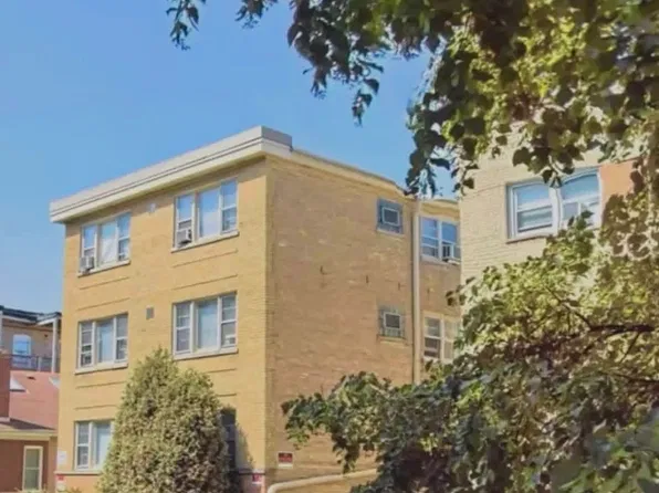 6518 N Richmond St APT 2, Chicago, IL 60645