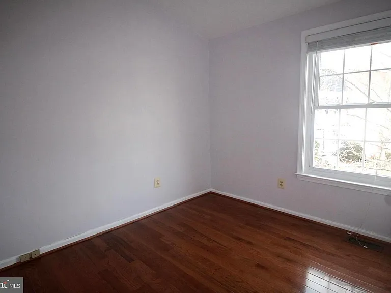 10500 Prairie Landing Ter — Photo 9