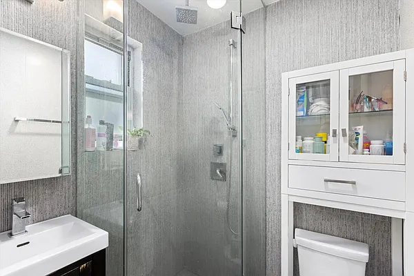 Rented by Brown Harris Stevens | media 12