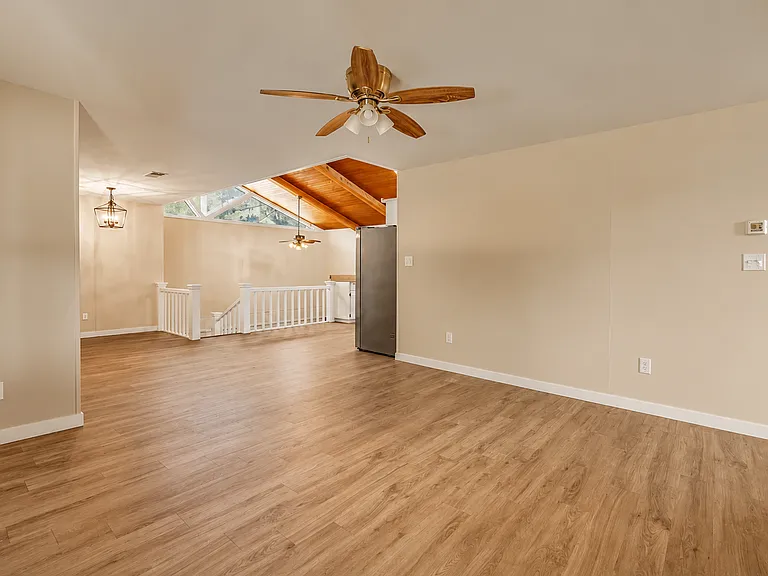 213 Bobbie Dr — Photo 19