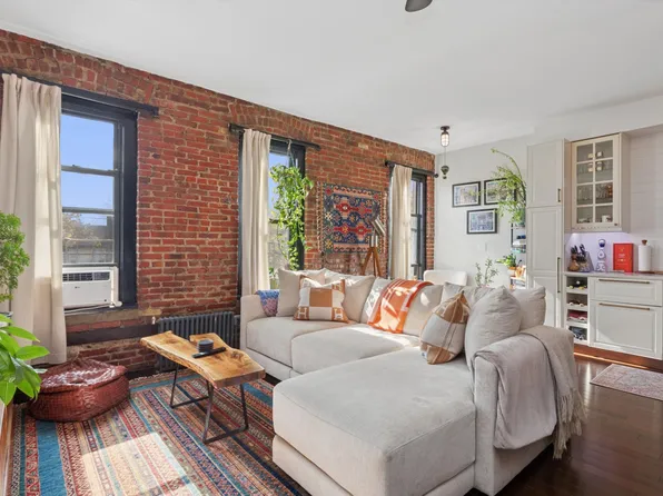 83-74 Talbot Street image 1 of 1