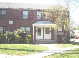 54 Mencel Cir #E, Bridgeport, CT 06610