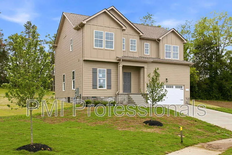 4 bed, 2.5 bath, 2130 sqft, $2,449 — Photo 3