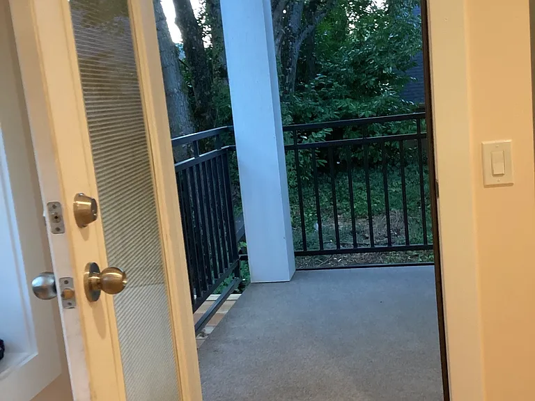 1425 SE 24th Ave #2A — Photo 2