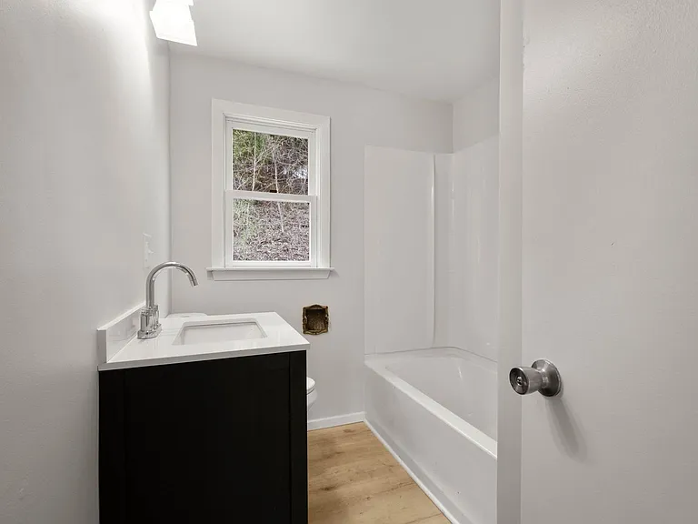 263 Maryellen Dr — Photo 16