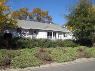 1597 Country Club Dr, Placerville, CA 95667