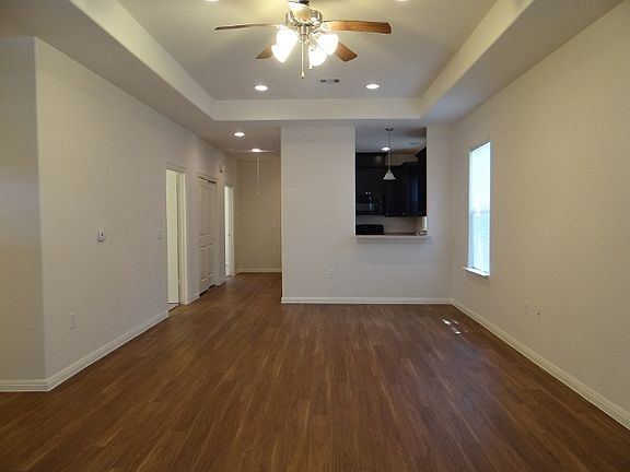 2nd image of 5235 Espar St