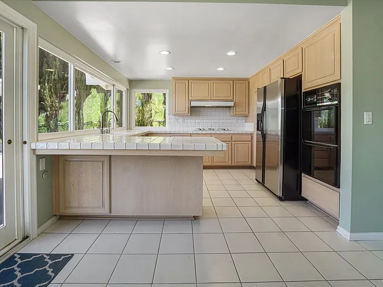 22903 De Kalb Dr — Photo 19