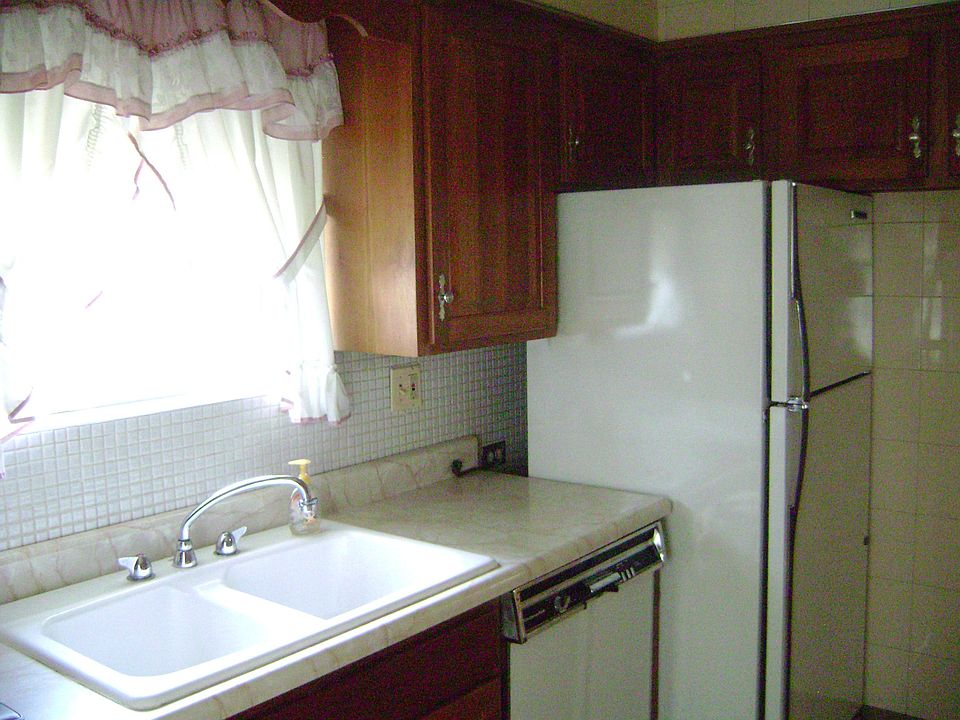 1st image of 1902 Newcastle Ave