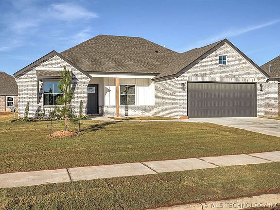 2nd image of 10218 S 229th East Ave