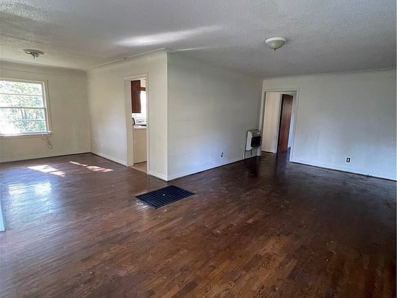 2nd image of 804 E Highway 64 St