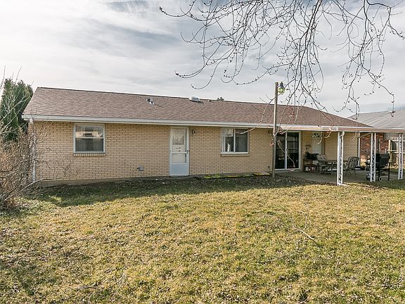 5th image of 2430 Sherwood Dr
