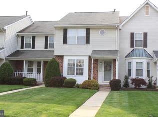 44 Ardsley Ct, Newtown, PA