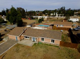 635-1/2 Hanson Ln, Ramona, CA 92065