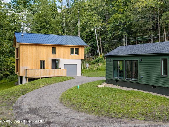 2nd image of 332 Mohonk Road