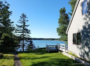 25 Lonergan Ln, Deer Isle, ME 04627
