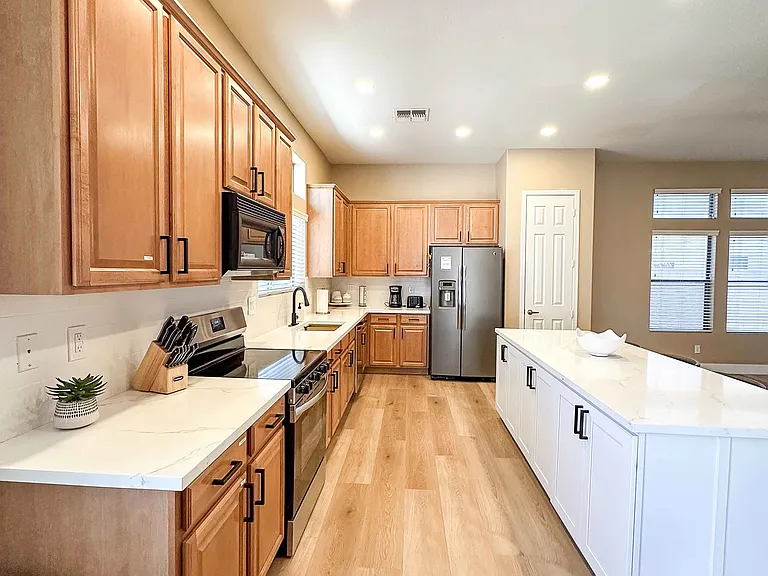 9864 W Echo Ln — Photo 19