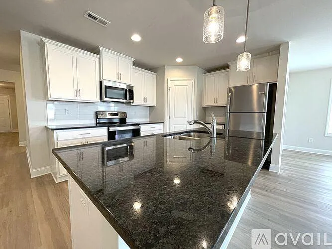12885 Tallulah Dr — Photo 15