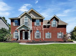 5721 Rhyne Cove Ln, Knoxville, TN 37931