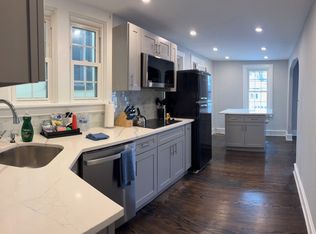 16 S Main St, Medford, NJ 08055