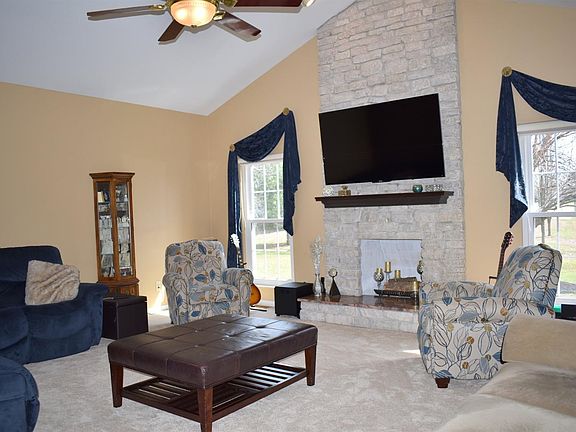 4th image of 6776 Keeneland Way