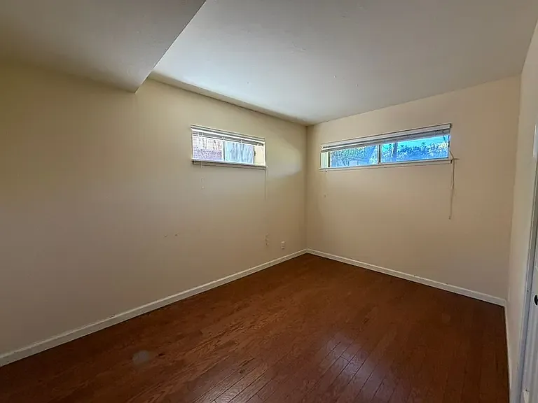 10744 Deep Cliffe Dr — Photo 20