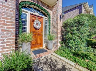 5770 Doliver Dr, Houston, TX 77057