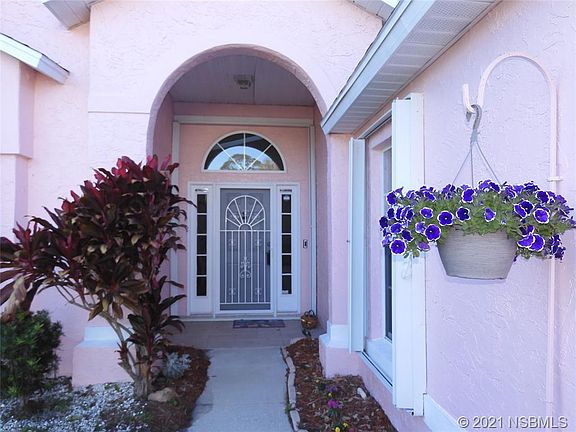 3rd image of 520 Cedaredge Dr