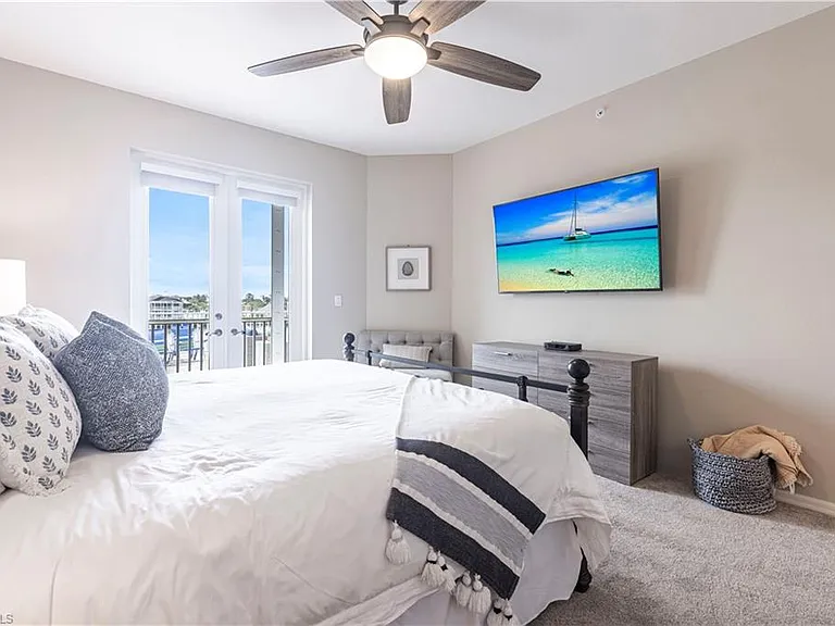 410 Flagship Dr #302 — Photo 10
