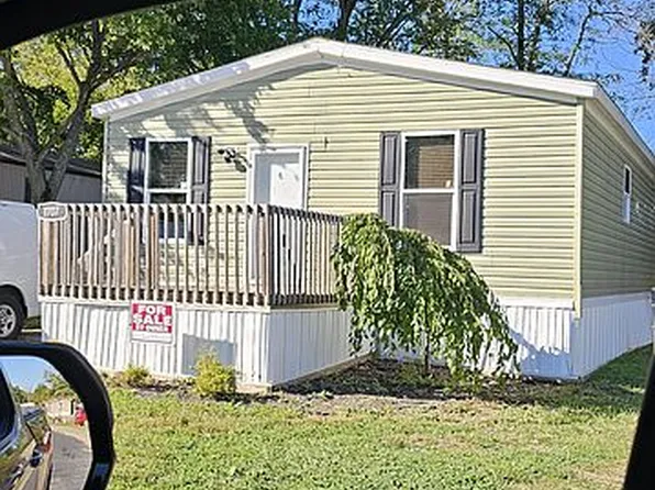 1707 Apache Trl, Elsmere, KY 41018