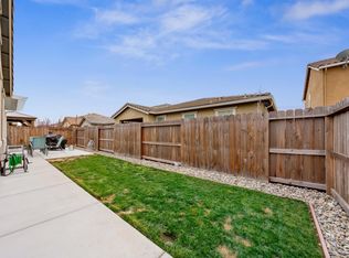 4040 Hydra Cir, Roseville, CA 95747