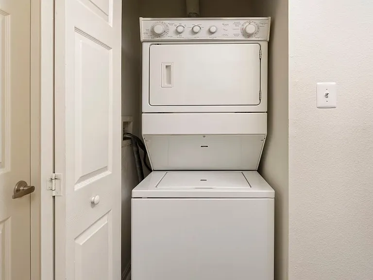 In unit washer/dryer