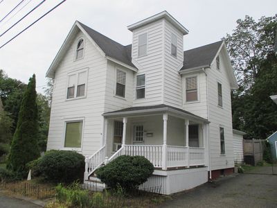 35 Pleasant Street, Somersworth, NH, 03878
