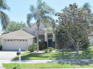 647 Autumn Glen Dr, Melbourne, FL 32940