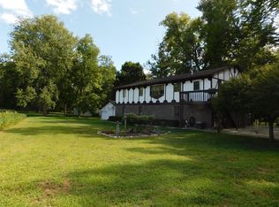 5005 English Woods Rd, Brookville, IN 47012