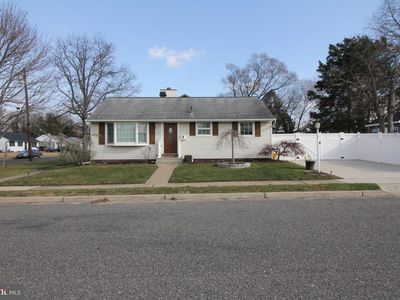 300 Cressmont Ave, Blackwood, NJ, 08012