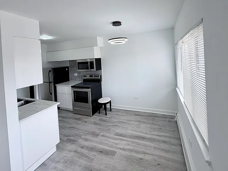 8649 W Foster Ave #2A — Photo 2