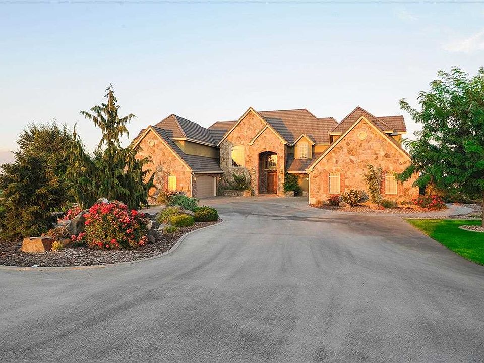 1st image of 2890 Clark Ct