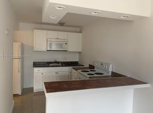 2025 NE 164th St APT 219, North Miami Beach, FL 33162
