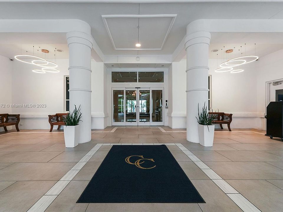 1st image of 701 Brickell Ave Key 303